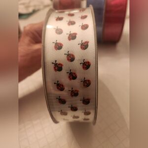 Holiday White witb Ladybug printed motif, Wired Ribbon
